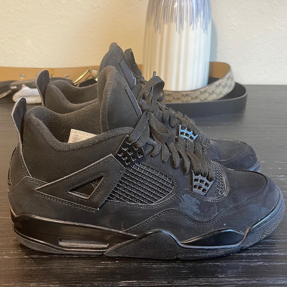 Jordan 4 Retro All Black